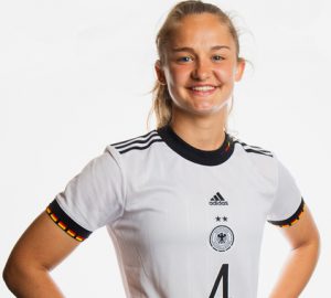 U17-Nationalspielerin Lily Reimöller!